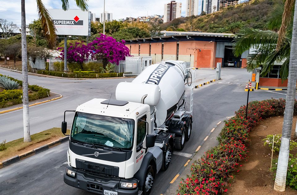 Central de concreto Supermix vista aérea